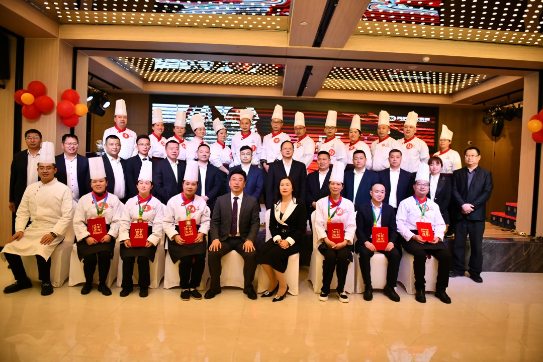 目的已定 势必告竣丨平博餐饮集团召开2023年一季度谋划事情剖析会